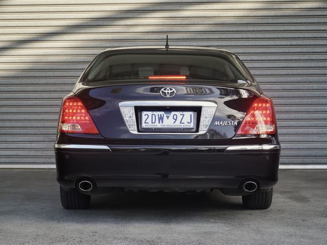 2007 Toyota Crown JDM car for sale — photo 6 of 20