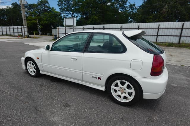 1997 Honda Civic JDM car for sale — photo 16 of 17