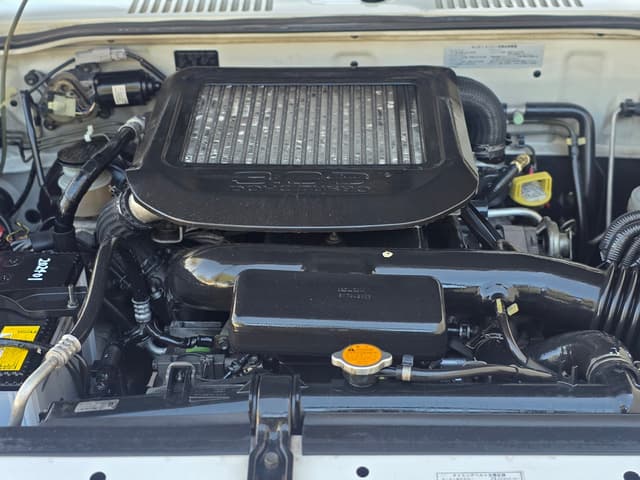 2000 Isuzu Bighorn JDM car for sale — photo 22 of 24