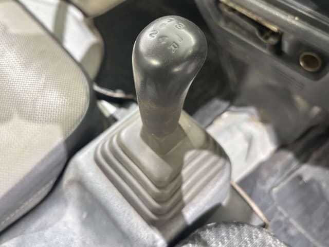 1994 Suzuki Carry JDM car for sale — photo 16 of 25