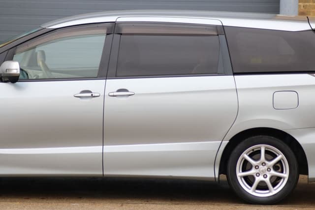 2007 Toyota JDM car for sale — photo 15 of 25