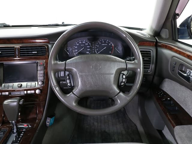 1998 Nissan Cima JDM car for sale — photo 10 of 25