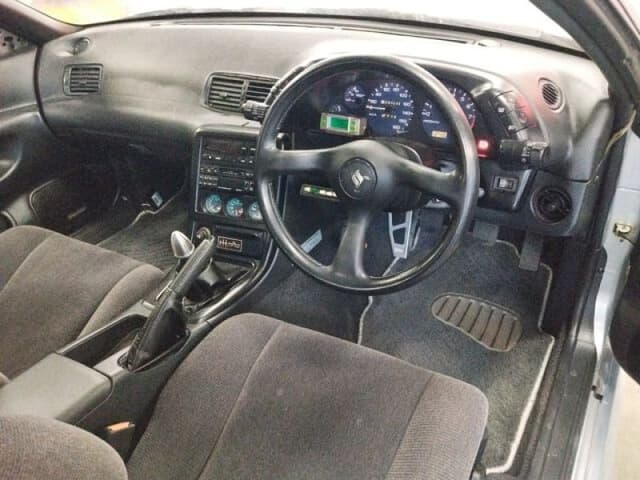 1991 Nissan Skyline JDM car for sale — photo 5 of 5