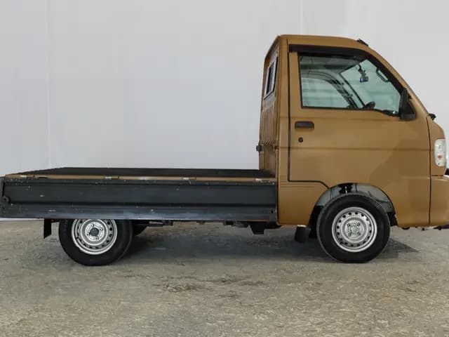 2001 Daihatsu Hijet JDM car for sale — photo 7 of 12
