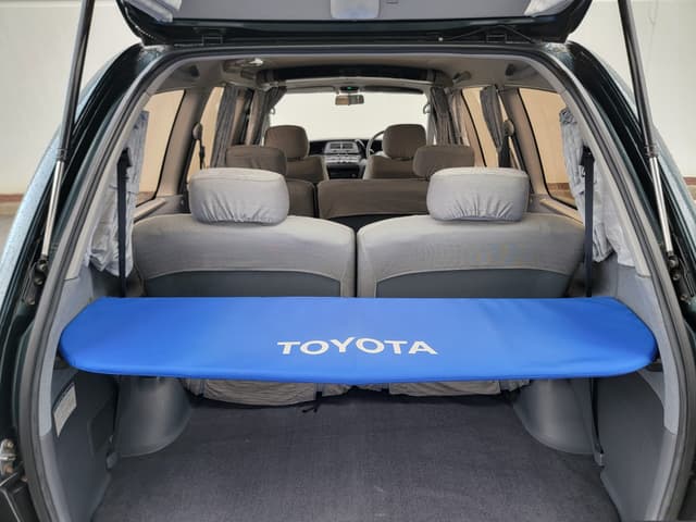 1994 Toyota Estima JDM car for sale — photo 16 of 17