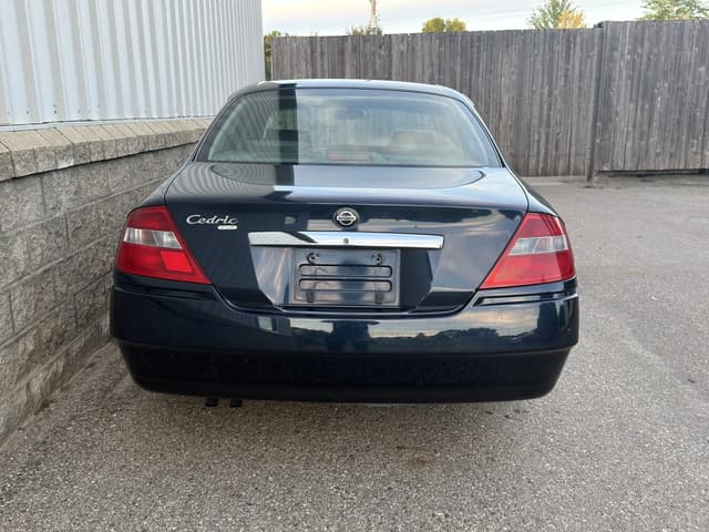 2001 Nissan Cedric JDM car for sale — photo 8 of 20