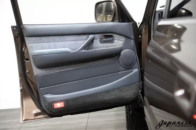 1995 Toyota Land Cruiser JDM car for sale — photo 18 of 25