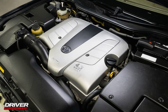 2001 Toyota Celsior JDM car for sale — photo 20 of 25