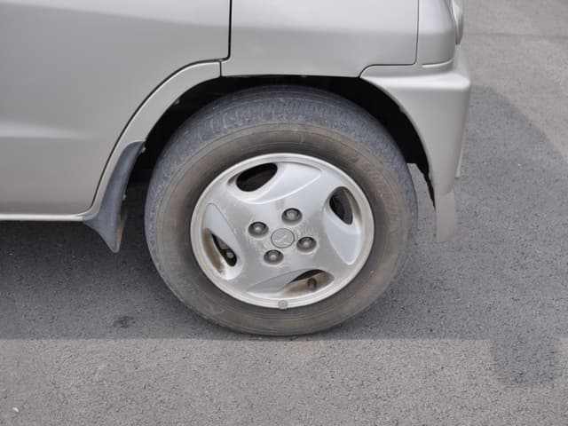 2001 Mitsubishi Town Box JDM car for sale — photo 21 of 25
