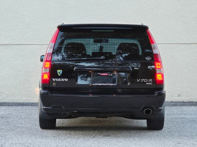 1998 Volvo V70 JDM car for sale — photo 22 of 25