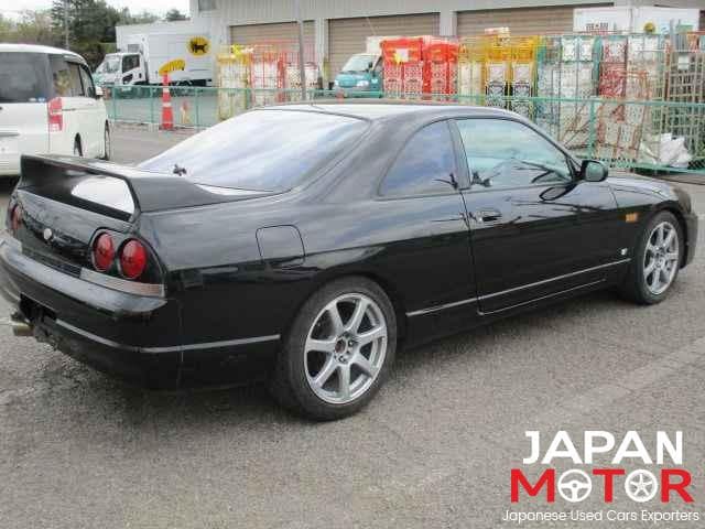1997 Nissan Skyline JDM car for sale — photo 3 of 10