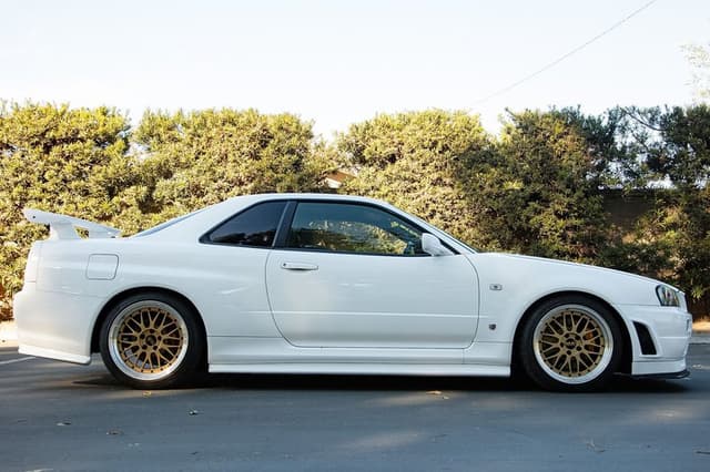 1999 Nissan Skyline JDM car for sale — photo 13 of 25