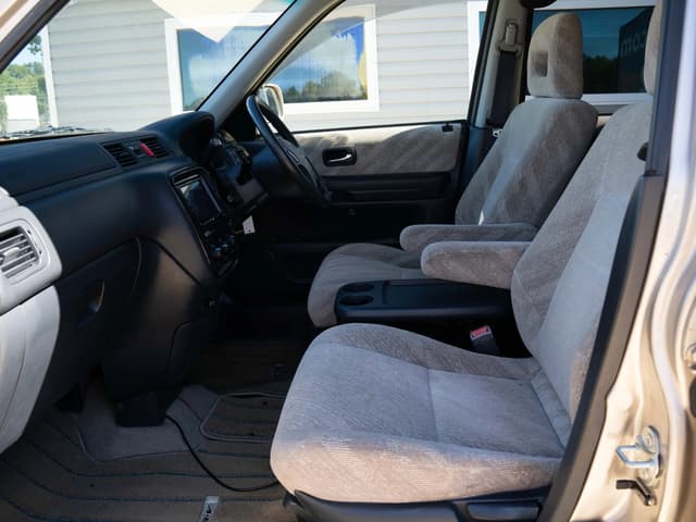 2000 Honda CR-V JDM car for sale — photo 12 of 15