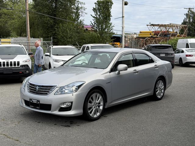 2008 Toyota Crown JDM car for sale — photo 3 of 16