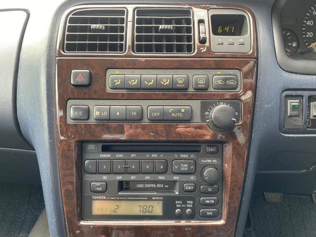 1994 Toyota Mark II JDM car for sale — photo 17 of 25