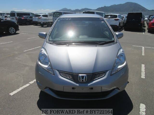 2010 Honda Fit JDM car for sale — photo 8 of 25