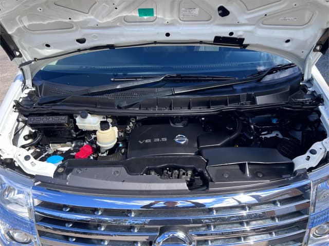 2006 Nissan Elgrand JDM car for sale — photo 16 of 16