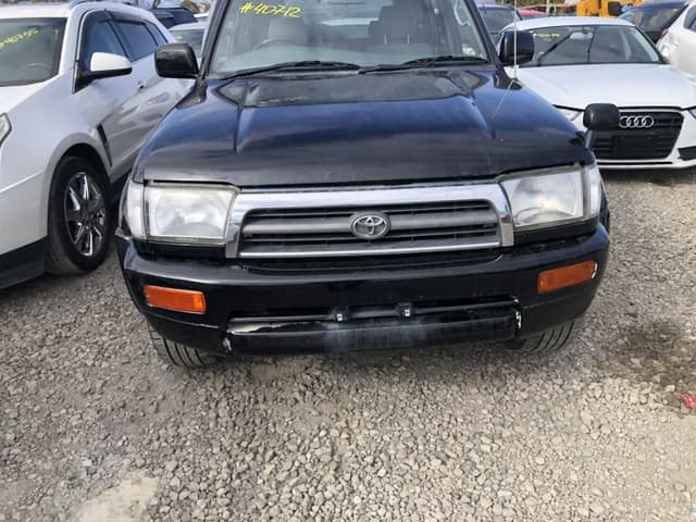 1996 Toyota Hilux Surf JDM car for sale — photo 2 of 5