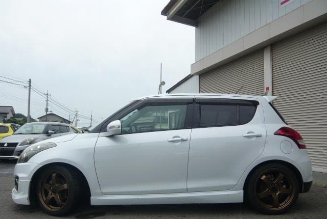 2011 Suzuki Swift JDM car for sale — photo 5 of 25
