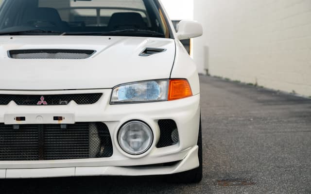 1996 Mitsubishi Lancer Evolution JDM car for sale — photo 5 of 9