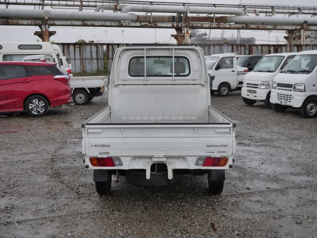 2002 Mitsubishi Minicab JDM car for sale — photo 6 of 25