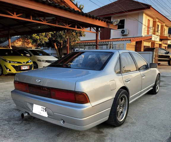 1990 Nissan Cefiro JDM car for sale — photo 9 of 12