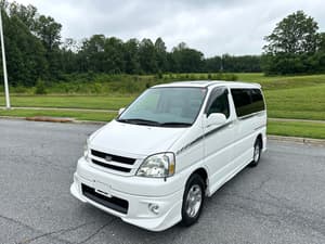 2000 Toyota HiAce JDM car for sale