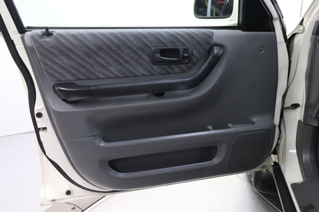 1998 Honda CR-V JDM car for sale — photo 19 of 25