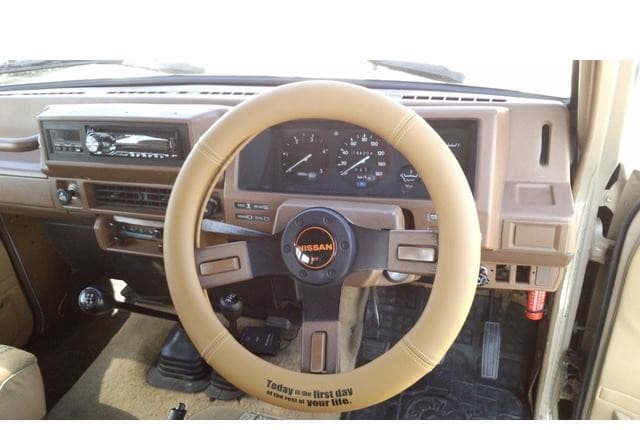 1987 Nissan Safari JDM car for sale — photo 15 of 25