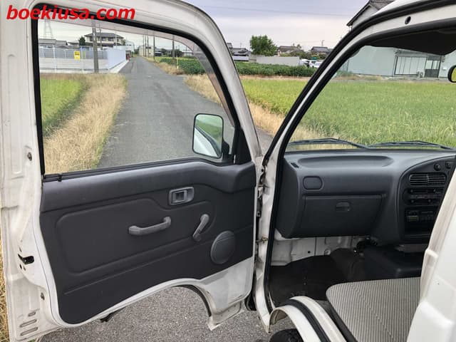 1996 Daihatsu Hijet JDM car for sale — photo 8 of 22