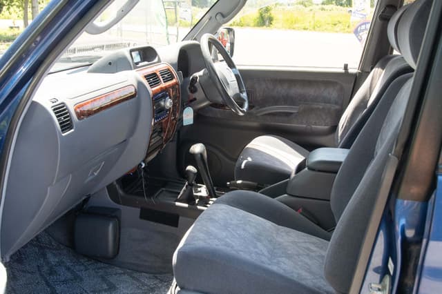 2001 Toyota Land Cruiser Prado JDM car for sale — photo 15 of 21