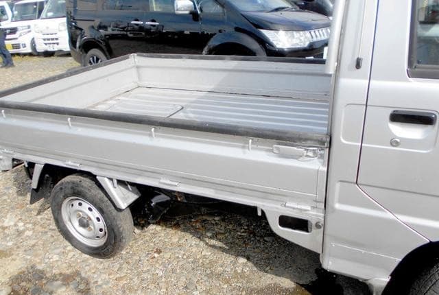 2010 Subaru Sambar JDM car for sale — photo 7 of 25
