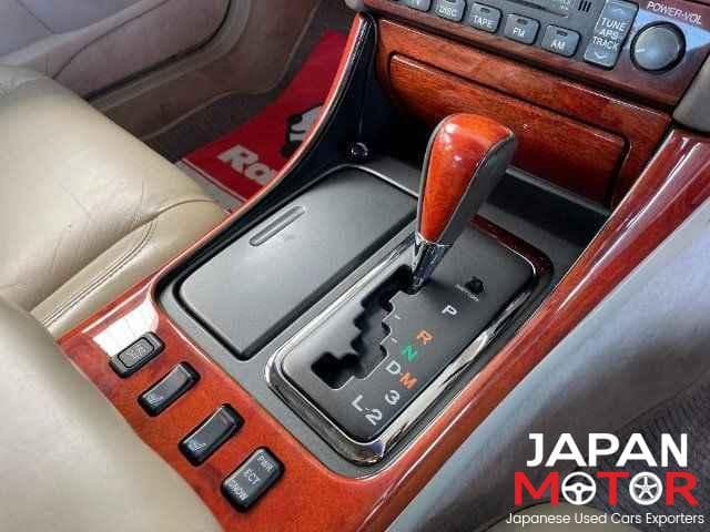 2000 Toyota Aristo JDM car for sale — photo 9 of 12