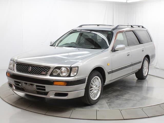 1997 Nissan Stagea JDM car for sale — photo 2 of 25