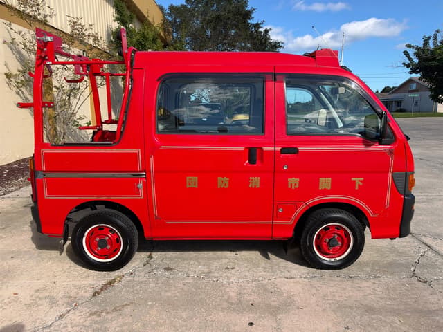 1999 Daihatsu Hijet JDM car for sale — photo 9 of 20