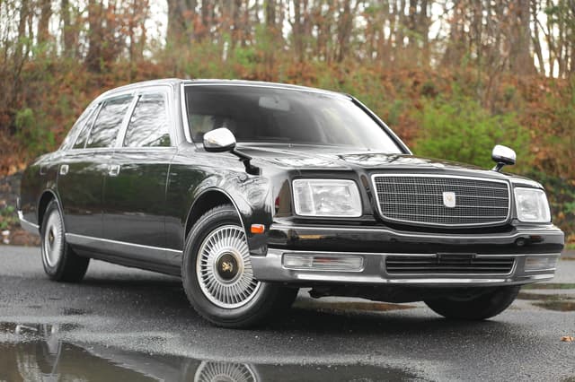 1997 Toyota Century JDM car for sale — photo 12 of 25