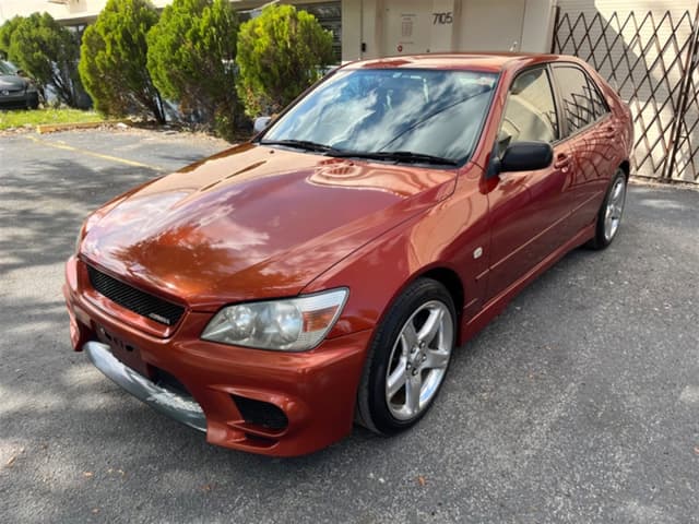 1998 Toyota Altezza JDM car for sale — photo 3 of 16
