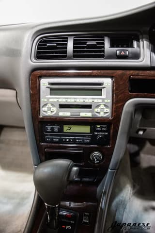 1996 Toyota Chaser JDM car for sale — photo 10 of 25