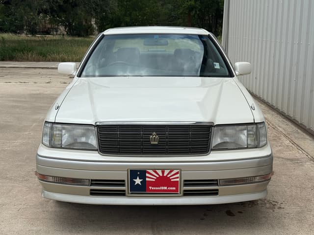 1996 Toyota Crown JDM car for sale — photo 7 of 20