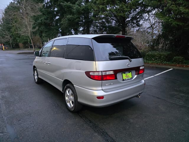2000 Toyota Estima JDM car for sale — photo 5 of 17