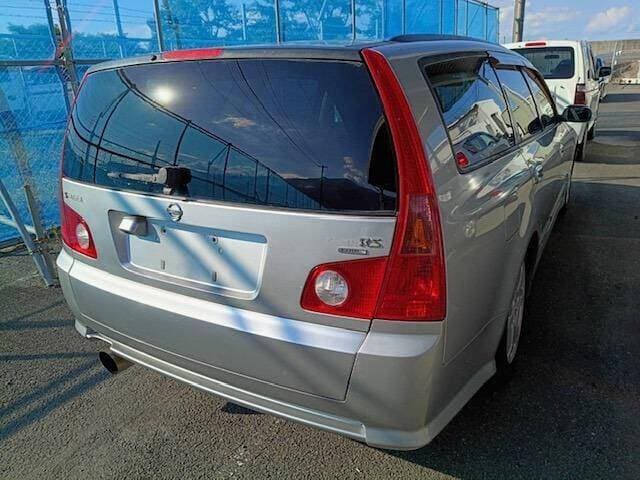 2001 Nissan Stagea JDM car for sale — photo 2 of 8