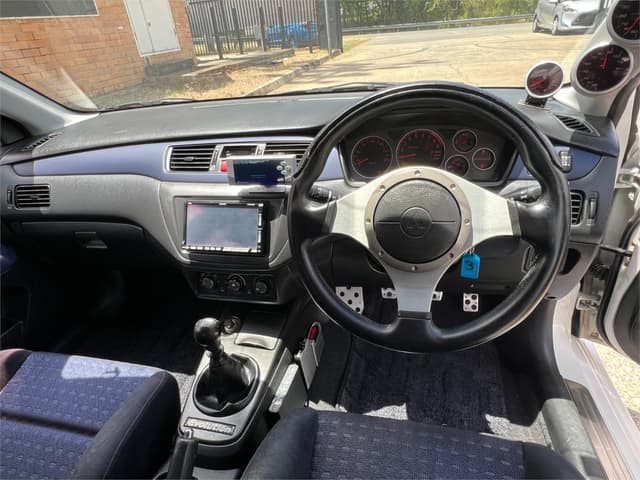 2003 Mitsubishi Lancer JDM car for sale — photo 16 of 20
