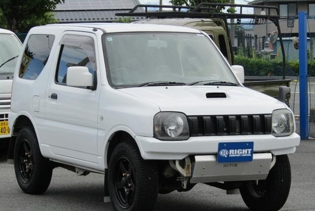 2008 Suzuki Jimny JDM car for sale — photo 3 of 14