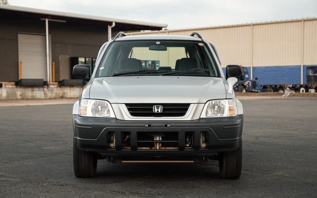 1996 Honda CR-V JDM car for sale — photo 2 of 19