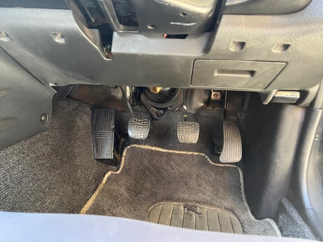 1992 Nissan Skyline JDM car for sale — photo 21 of 24