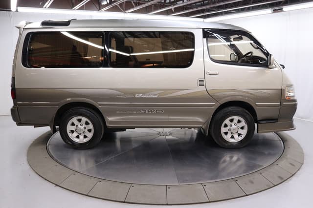 1997 Toyota HiAce JDM car for sale — photo 8 of 25