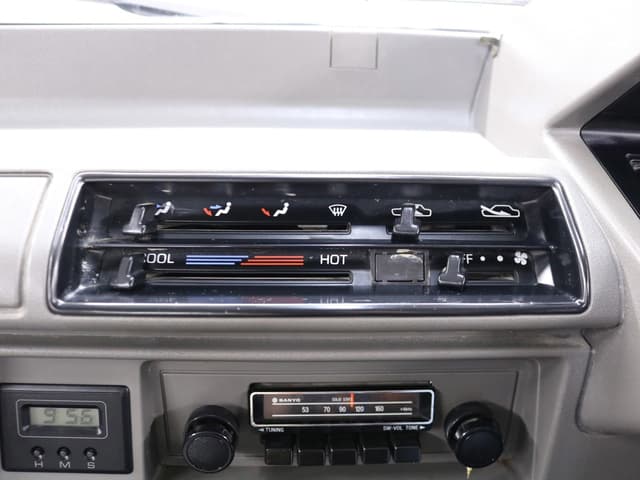 1990 Suzuki Carry JDM car for sale — photo 12 of 25