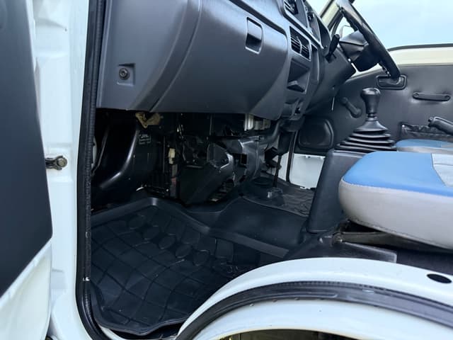 1999 Subaru Sambar JDM car for sale — photo 17 of 25