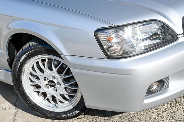 2001 Subaru Legacy JDM car for sale — photo 2 of 22