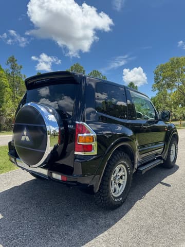 1999 Mitsubishi Pajero JDM car for sale — photo 6 of 25